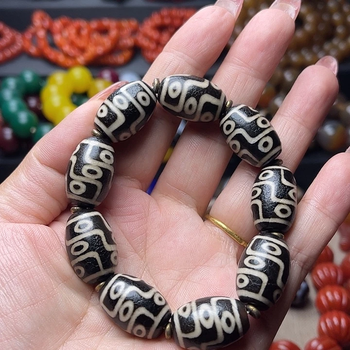 玛瑙/玉髓手串未镶嵌