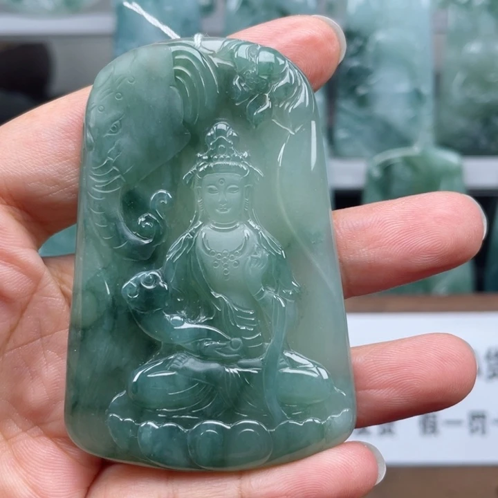 颈饰未镶嵌翡翠锤***串普贤菩萨