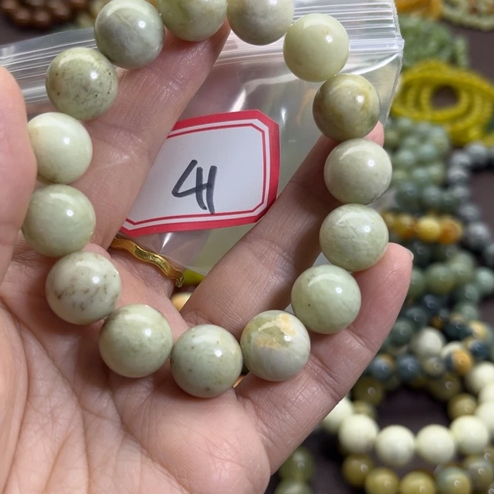 蛇纹石玉未镶嵌手链