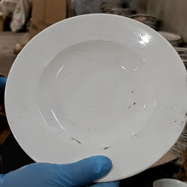 陶瓷盘子碗茶壶啥都有深盘