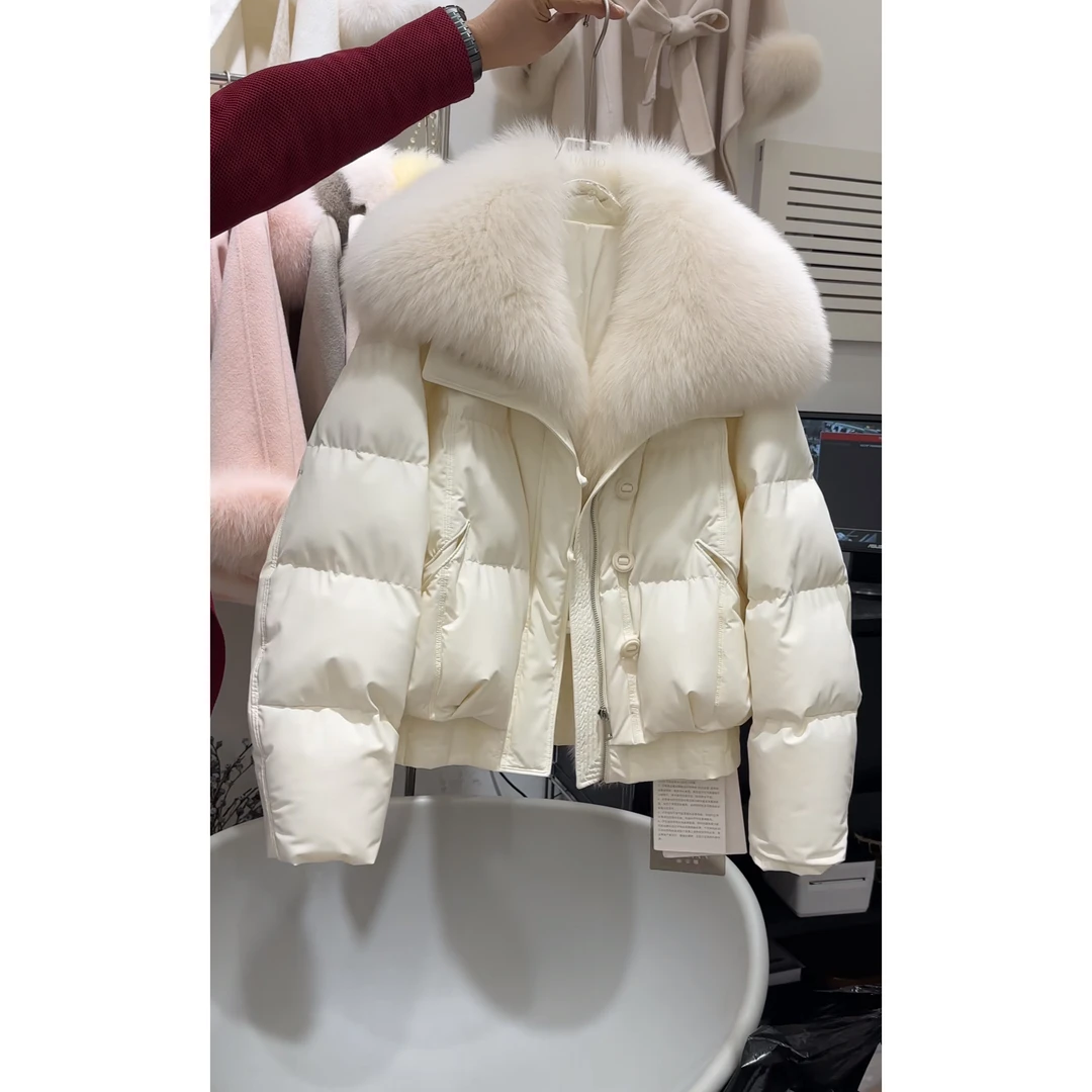 高端韩系大毛领短款羽绒服女2025冬季新款气质加厚保暖外套面包服