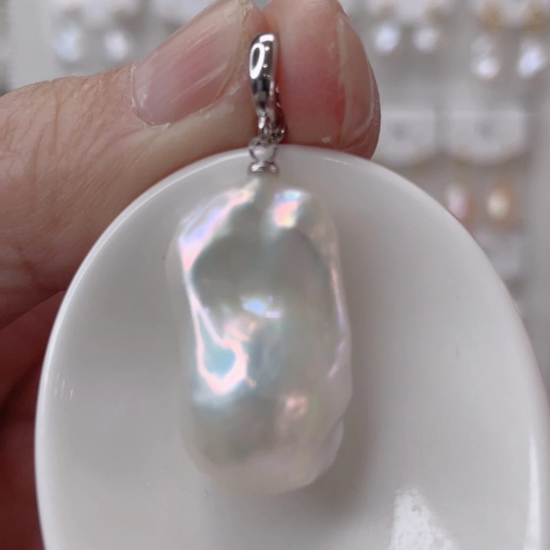 颈饰未镶嵌淡水珍珠