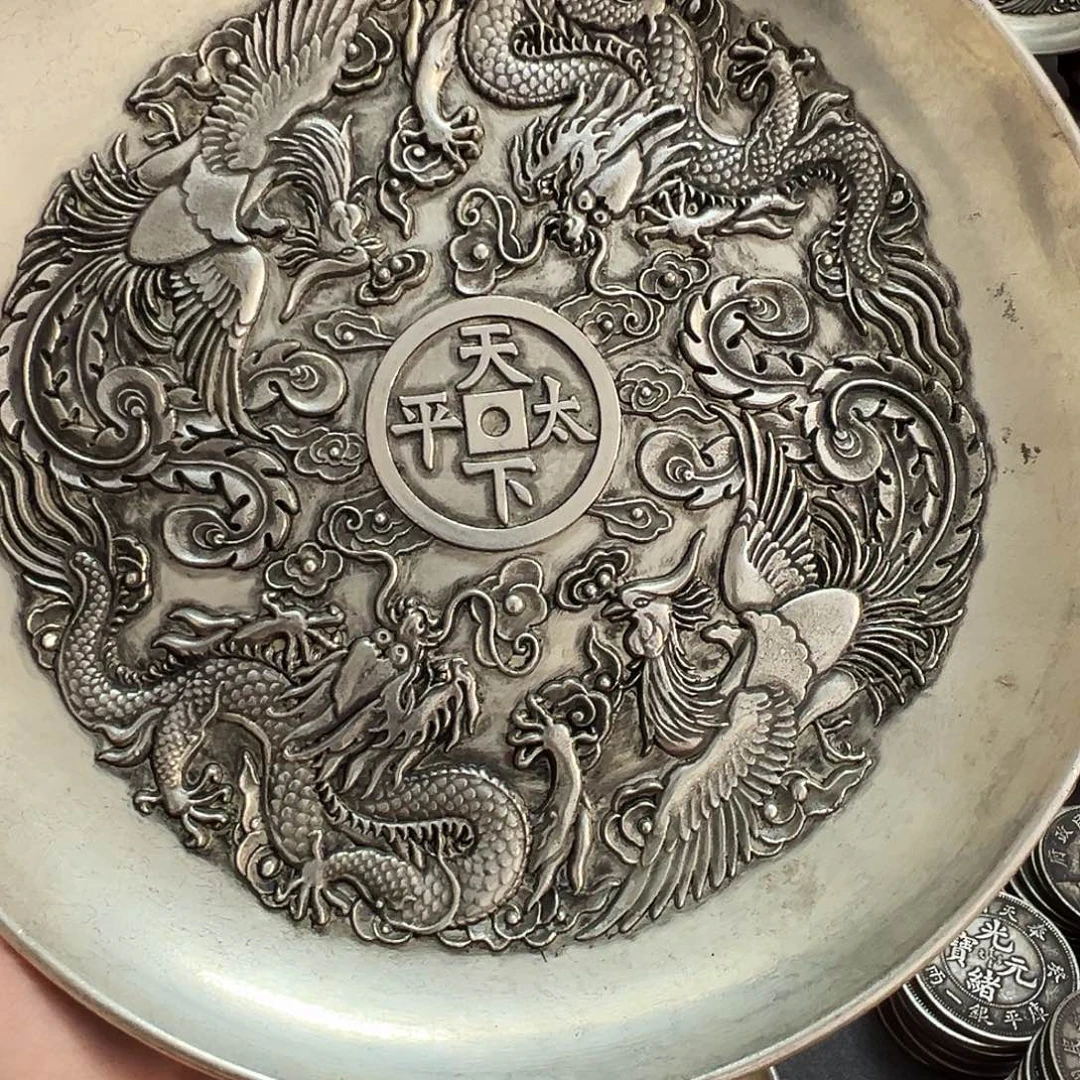 金属复古风格摆件