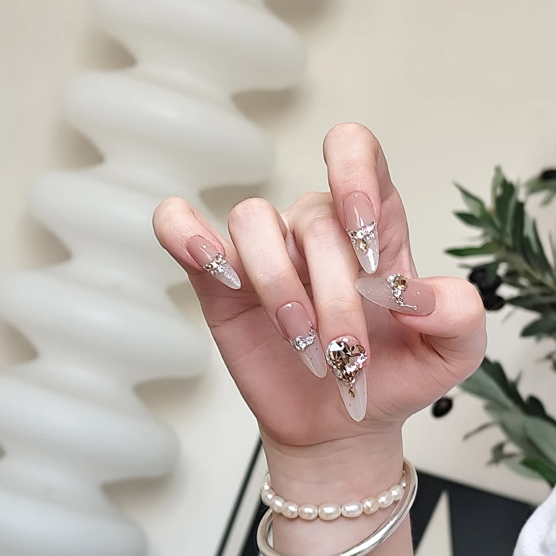 本宫指义【O14-1/施华】穿戴甲 底色：032月光