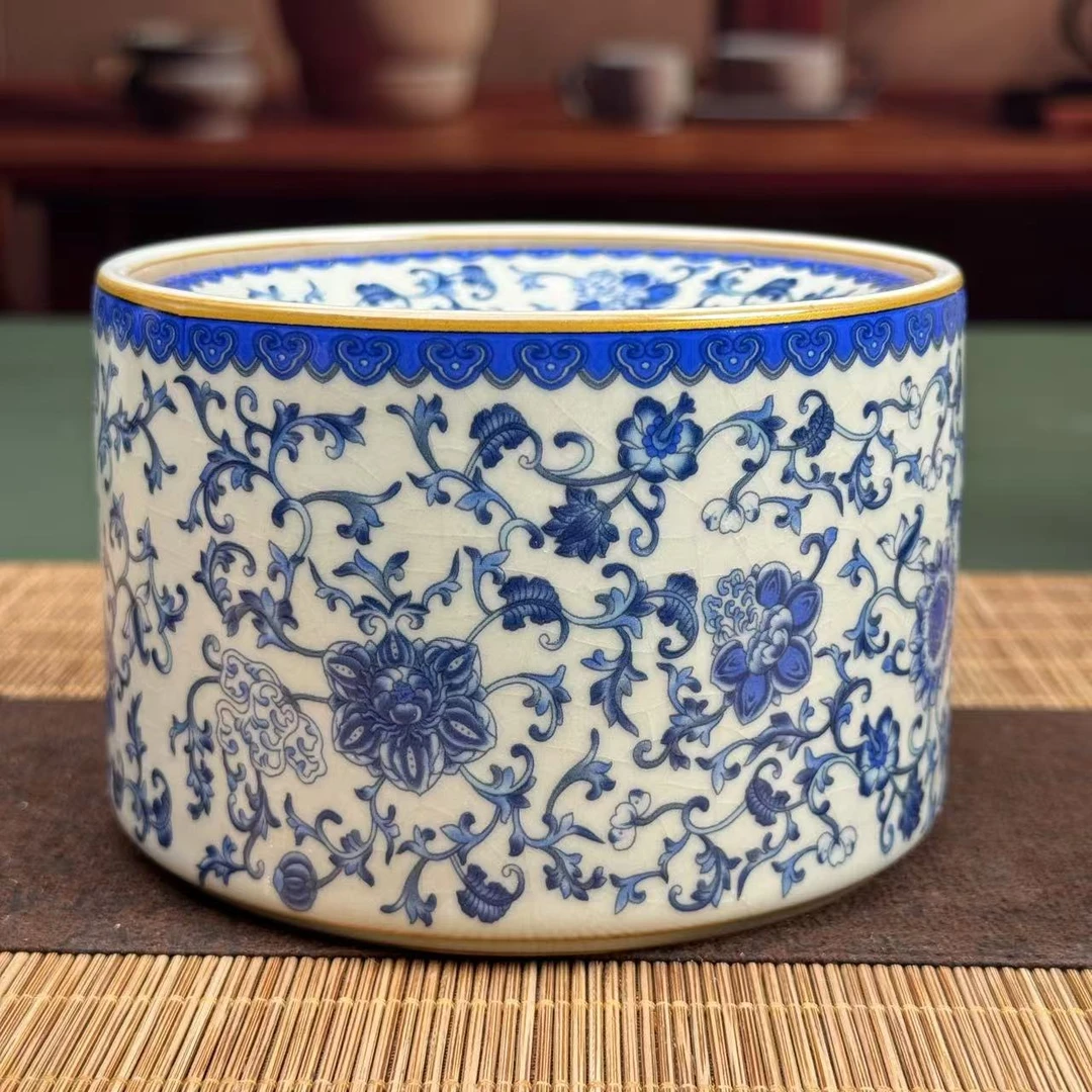 德化陶瓷青花缠枝莲烟灰缸 F53