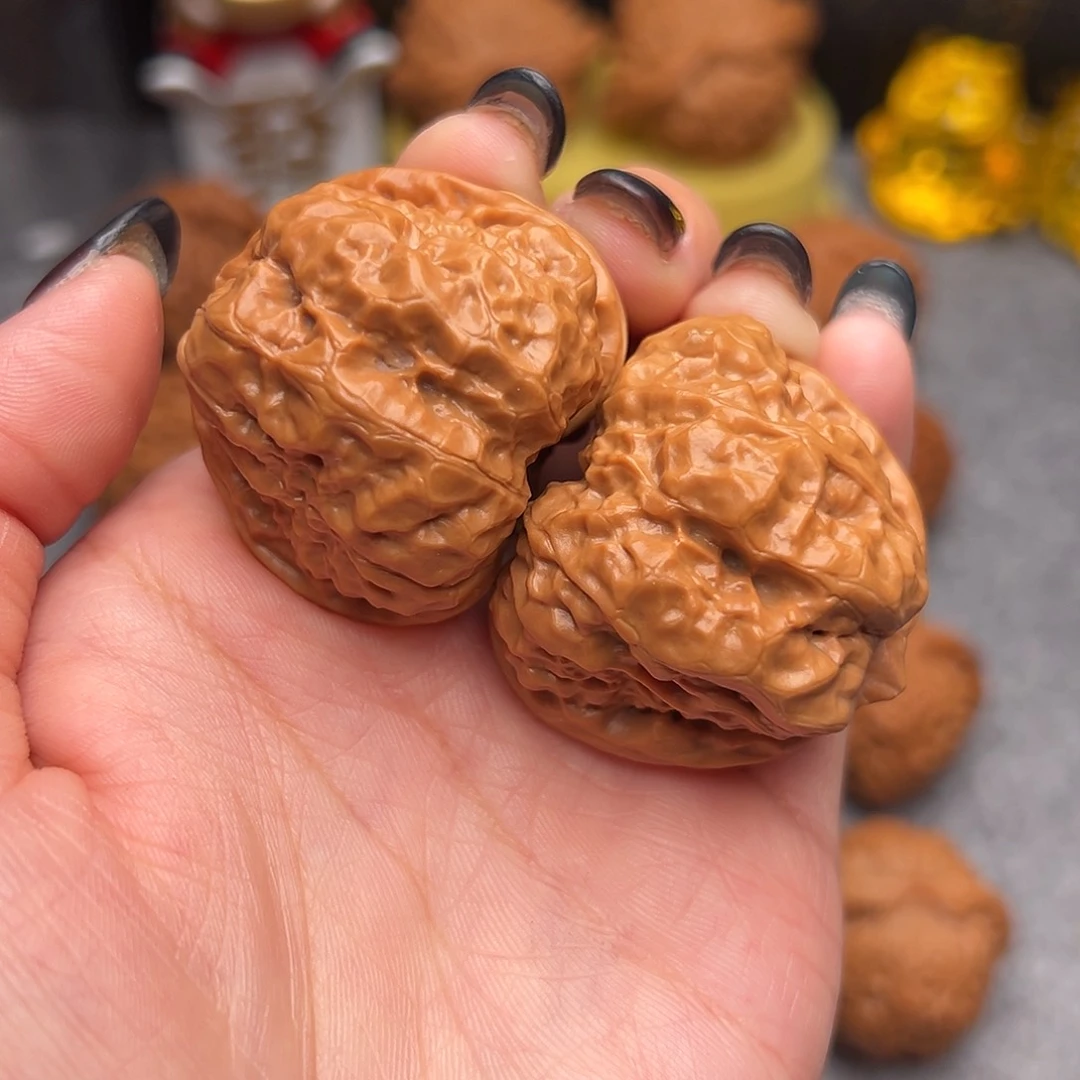 把件文玩核桃毕业精品精配水晶红皮三角蛙39全品