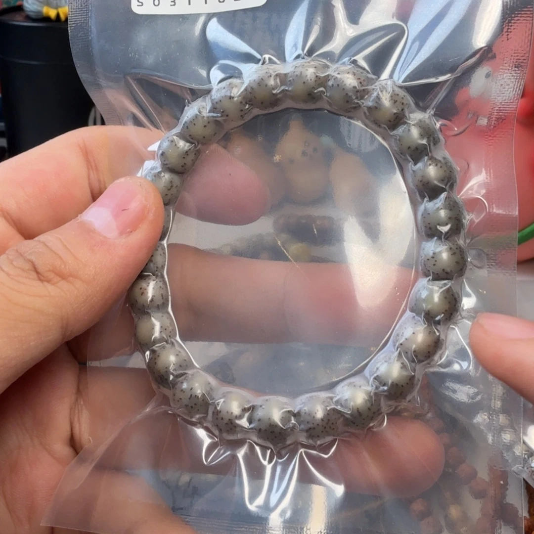 郑***房手串星月菩提糯冰侧留白9*8