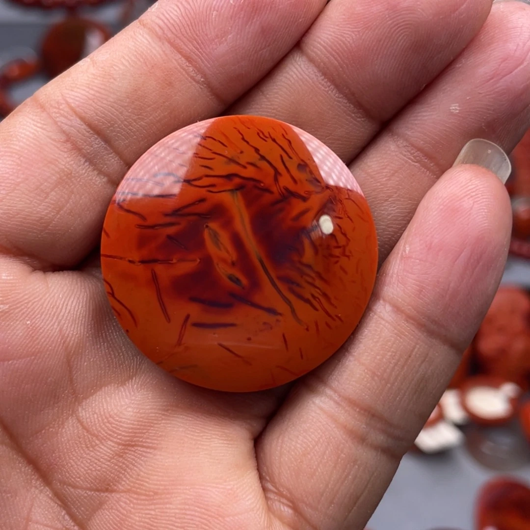 南红玛瑙未镶嵌珠宝奇石吊坠