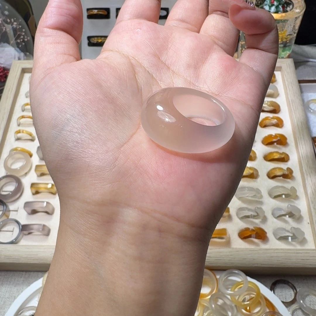 未镶嵌戒指玛瑙/玉髓760港17.5