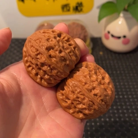 文玩核桃吊坠窈**鬼38+铁锤