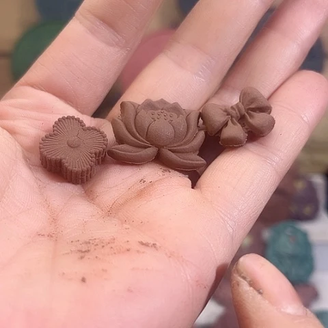 泥塑降真香方配饰款3个福利价