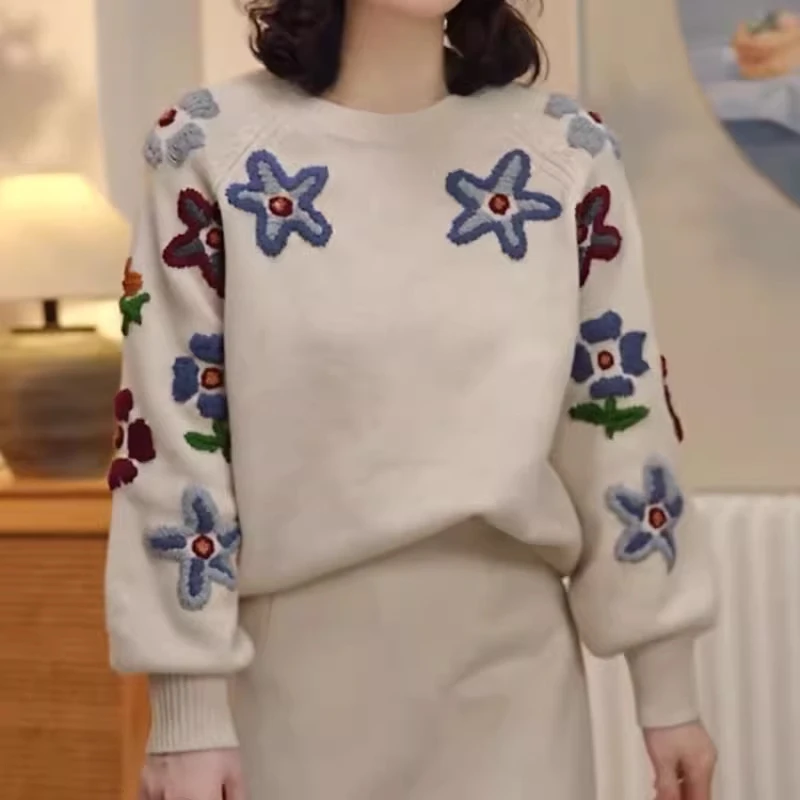 设计感立体花朵女士毛衣2025秋冬季新款大码宽松休闲显瘦别致上衣