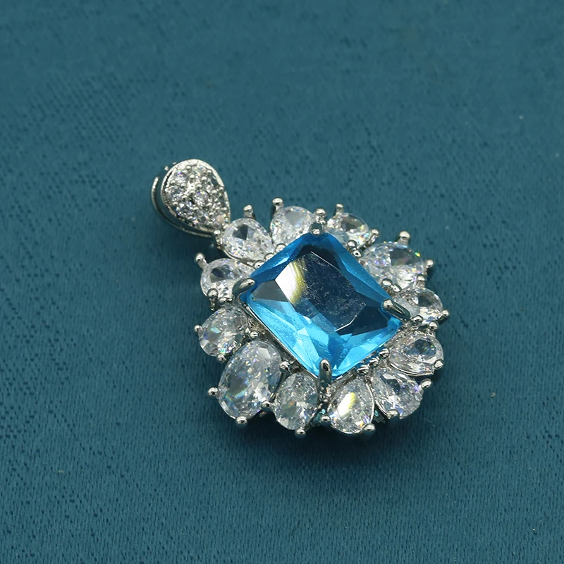 【高级定制】收藏级轻奢时尚设计吊坠w1535