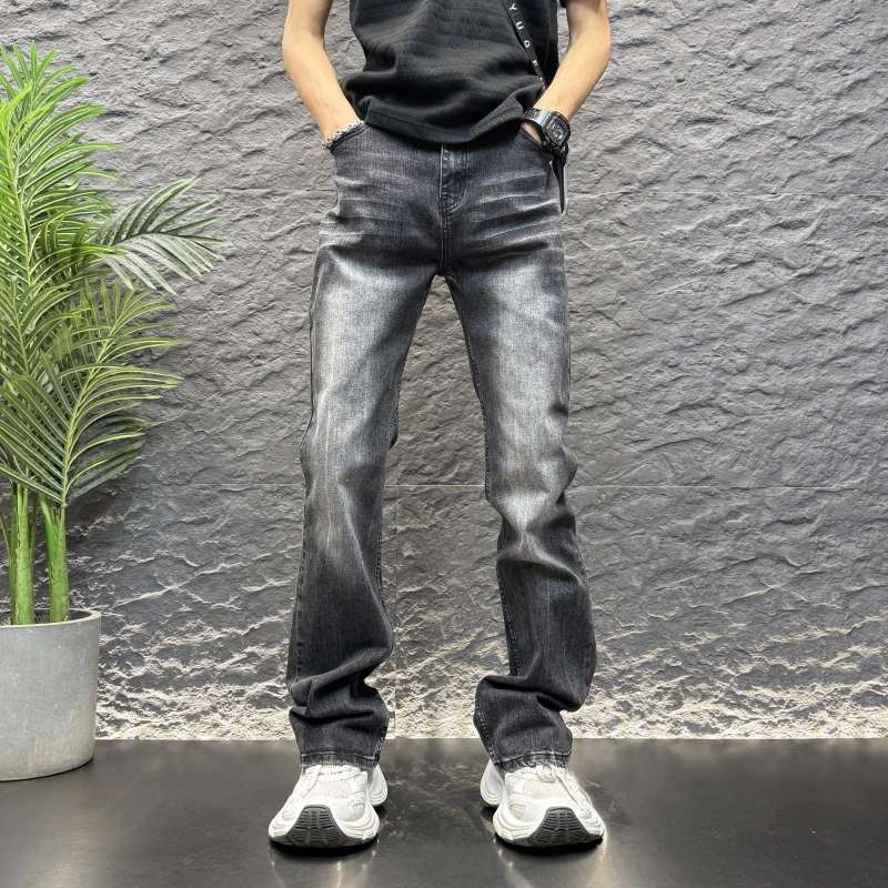 微喇直筒修身显瘦纯色黑色水洗牛仔裤2025新男士修身黑色直筒微喇