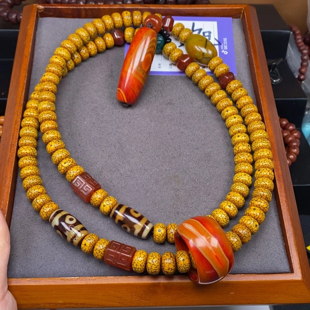 星月菩提吊坠上***盘星月