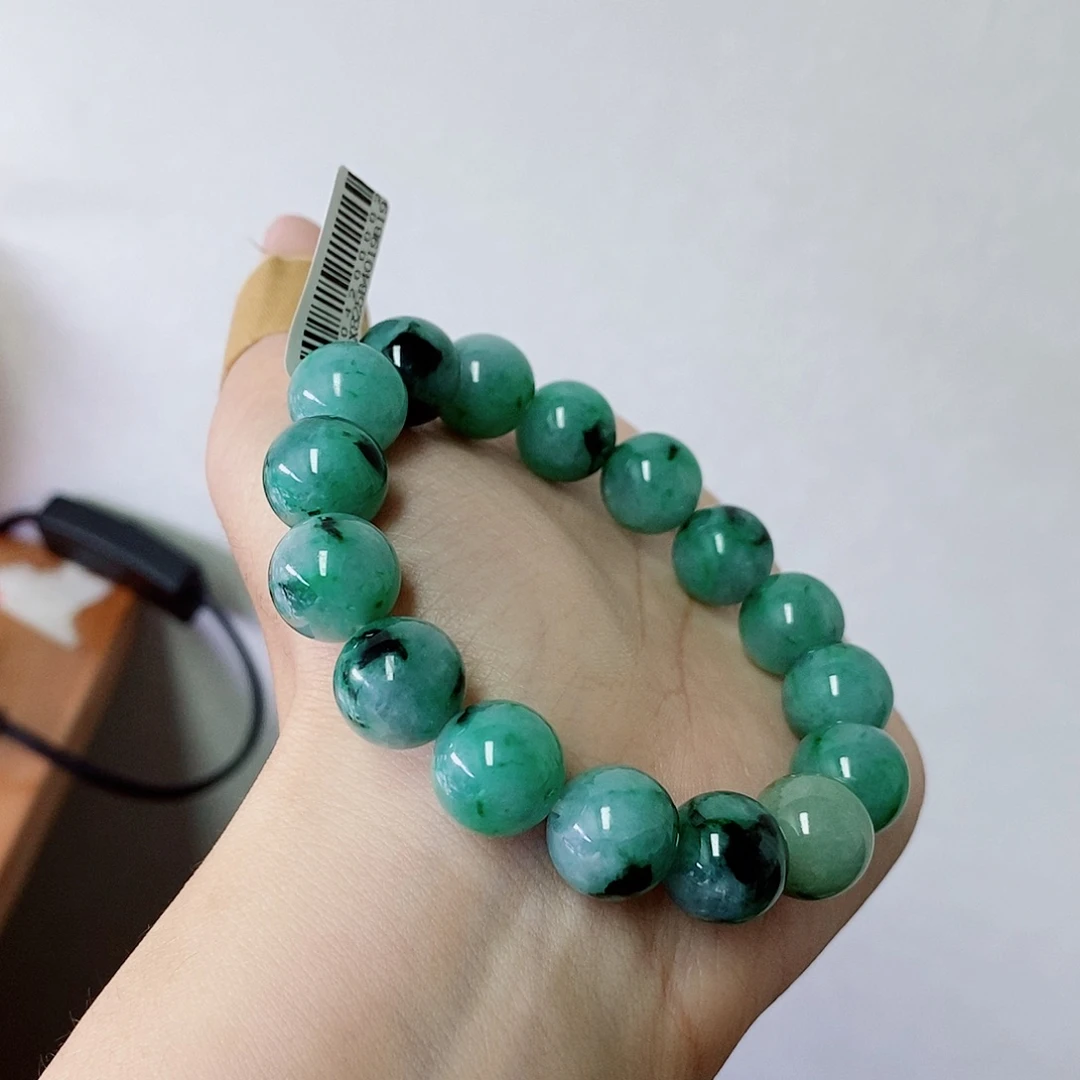 定制翡翠未镶嵌珠串