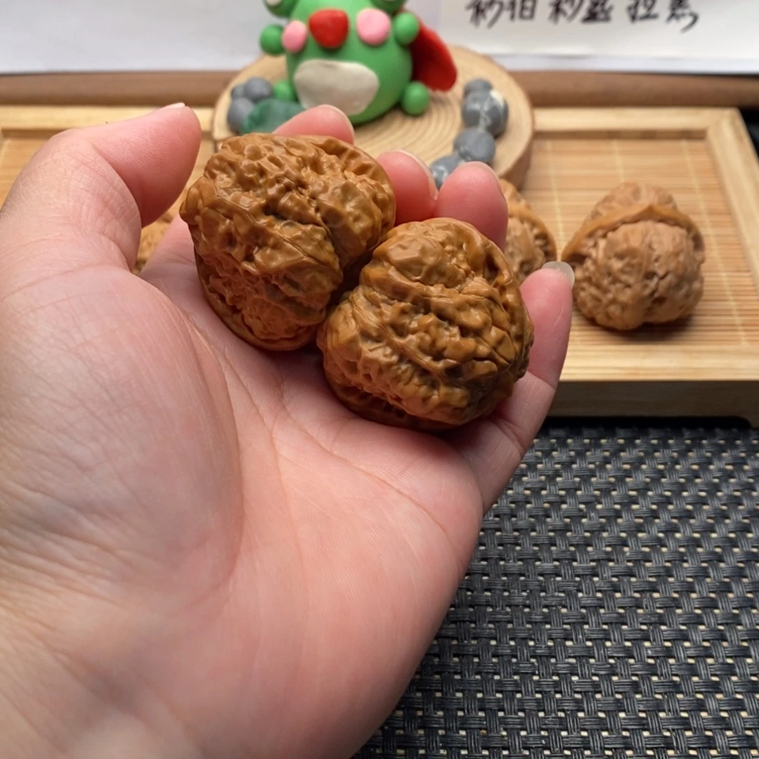 把件文玩核桃三角边40