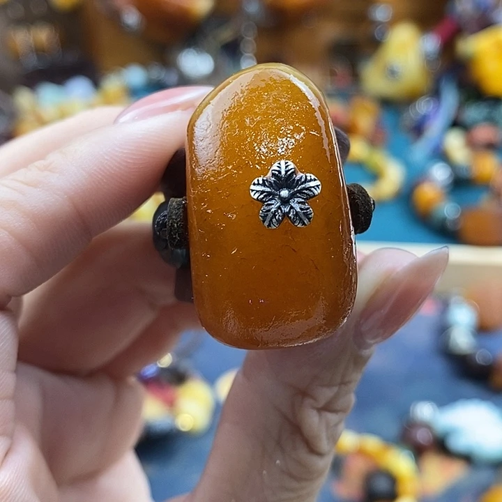 蜜蜡未镶嵌戒指戒指