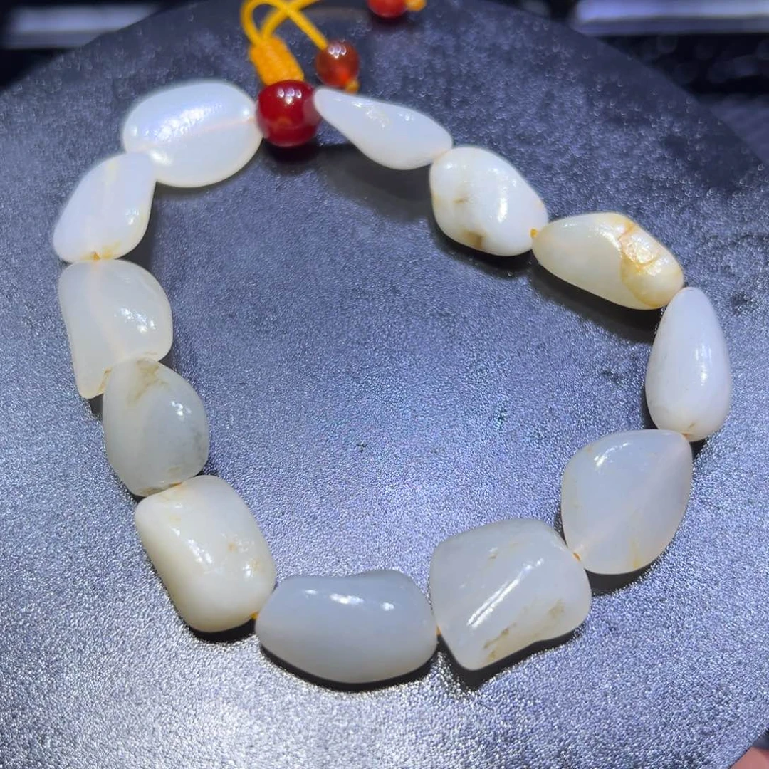 和田玉（子料）未镶嵌颈饰30克-30