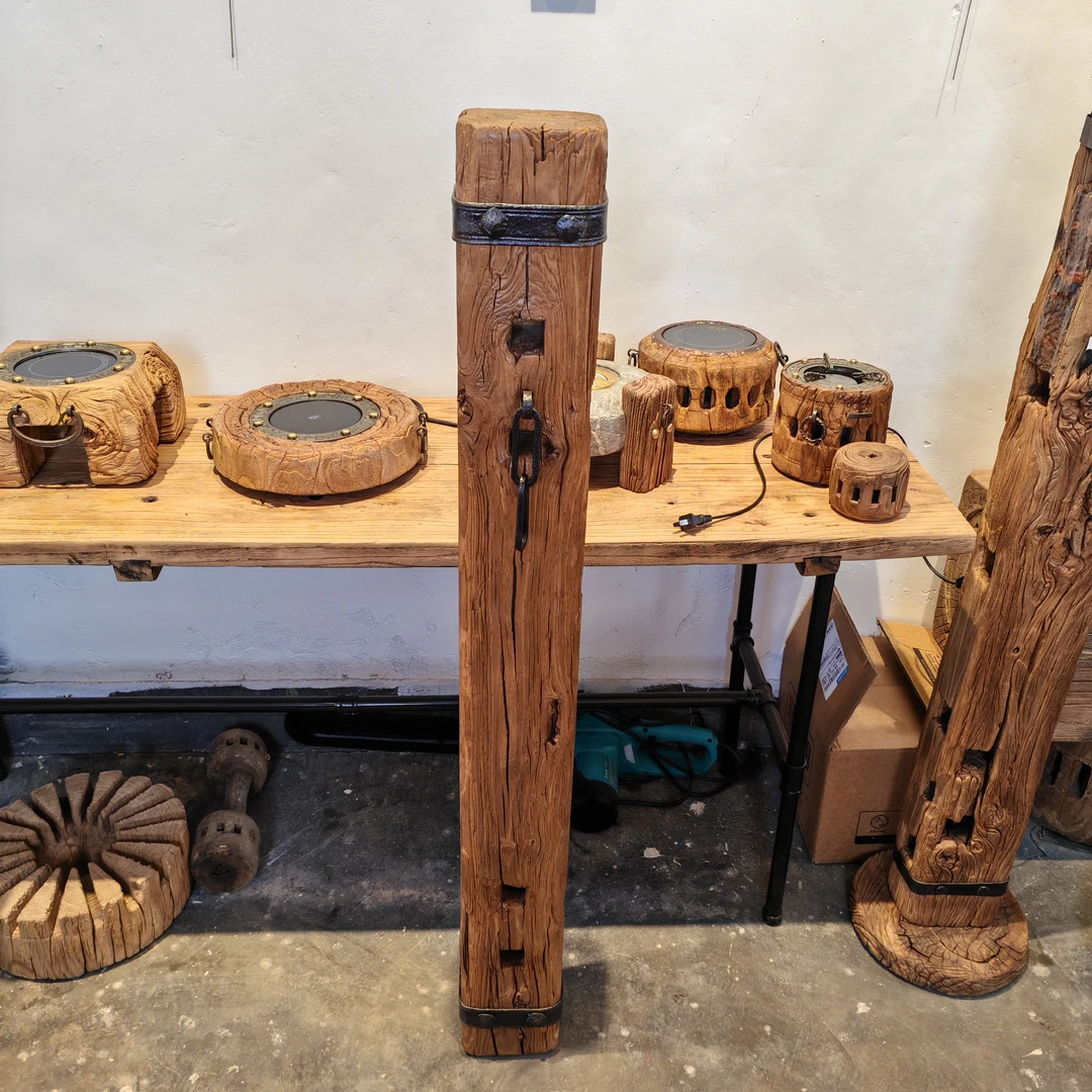 风化老榆木，老榆木梁，风化木，老榆木。