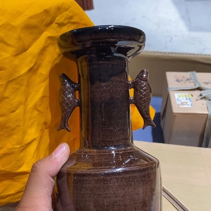 重***下我在外面吃饭呢啊