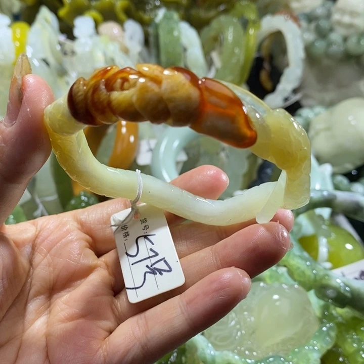 岫玉未镶嵌岫玉手镯57口径