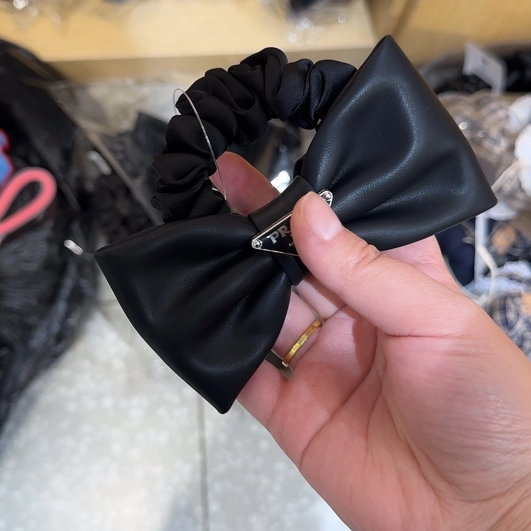 布艺铁合金默认微瑕特价不退换