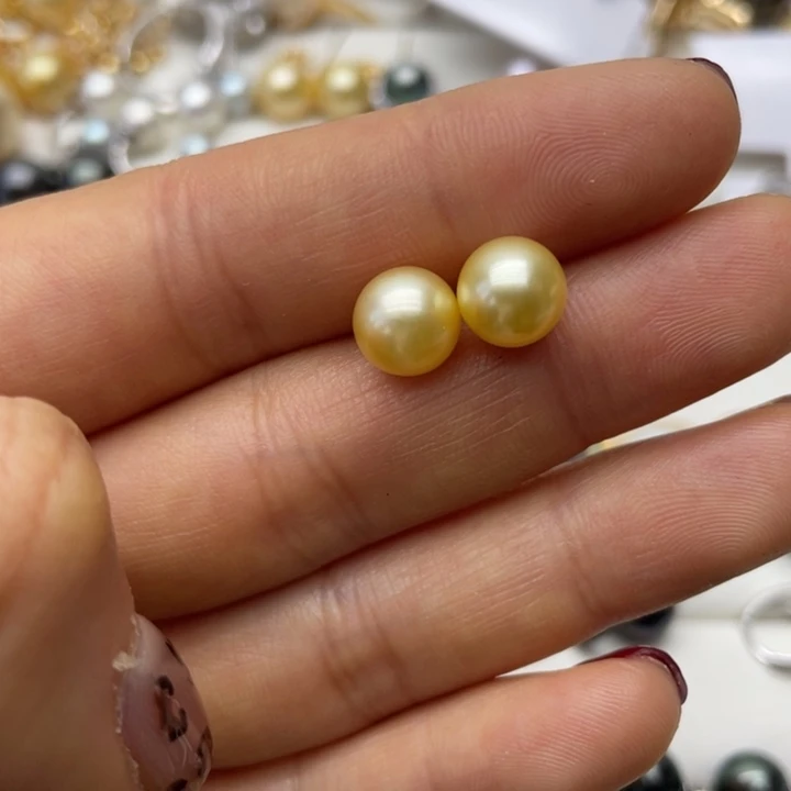 海水珍珠耳饰18K金镶嵌
