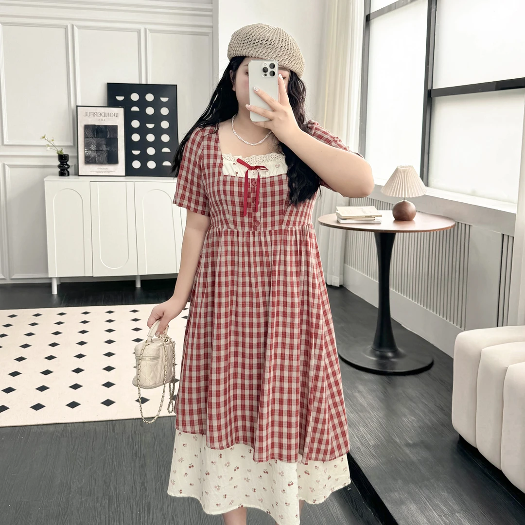 DX7706大码女装【田园绮梦】胖mm显瘦红格子连衣裙拼接樱桃碎花裙子