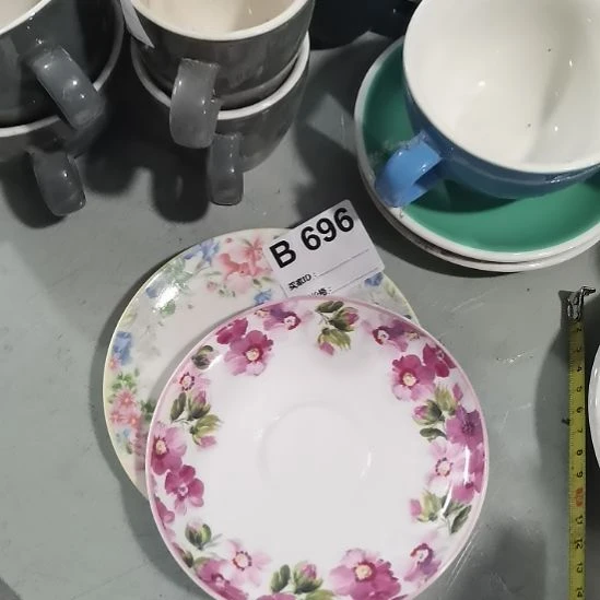 花***7瓷器微瑕不退不换2个