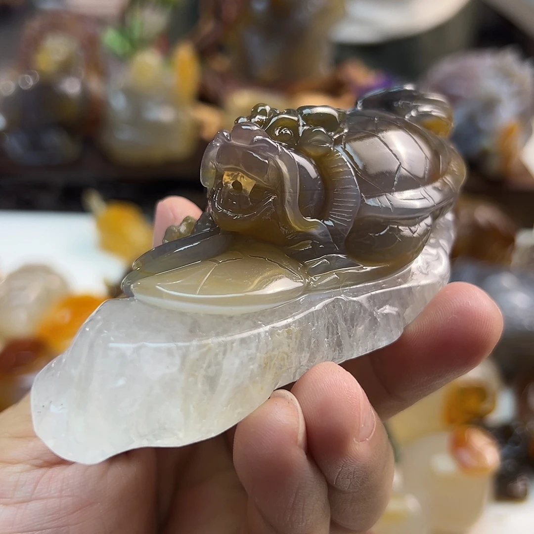 老***树玛瑙/玉髓未镶嵌颈饰