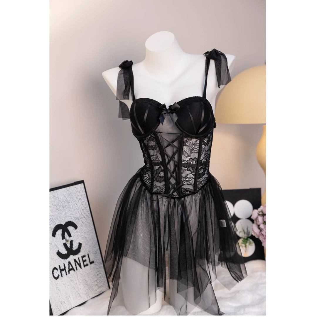 慕阳 新款吊带蕾丝网纱拼接绑带抹胸睡衣不规则下摆睡衣连衣裙