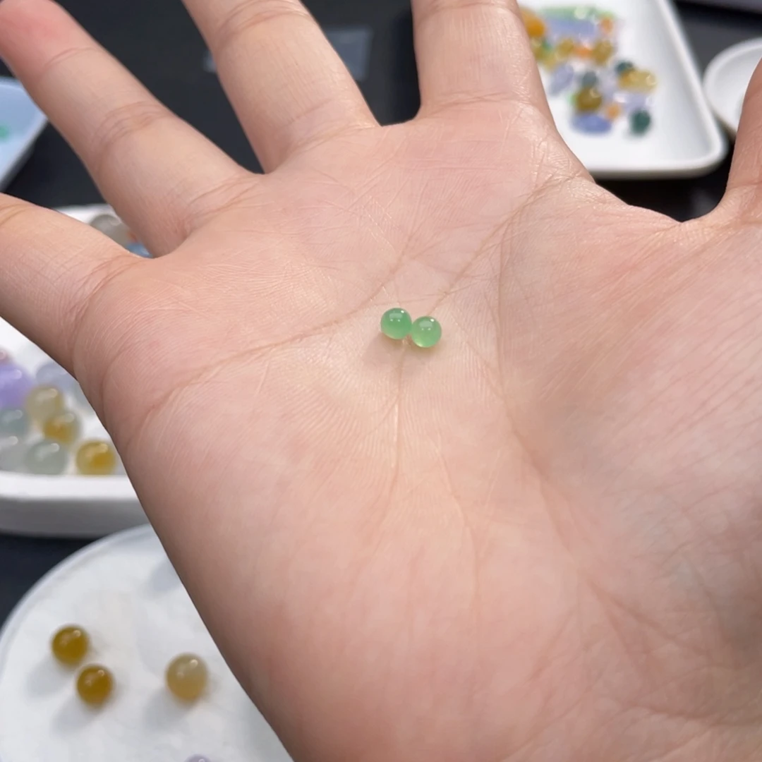 定制翡翠未镶嵌我