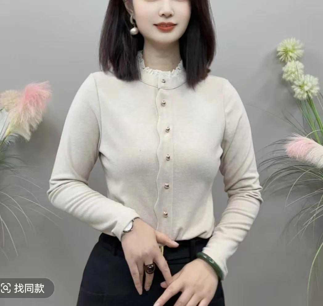 2025冬季新品时尚气质百搭长袖套头打底衫减龄女士上衣