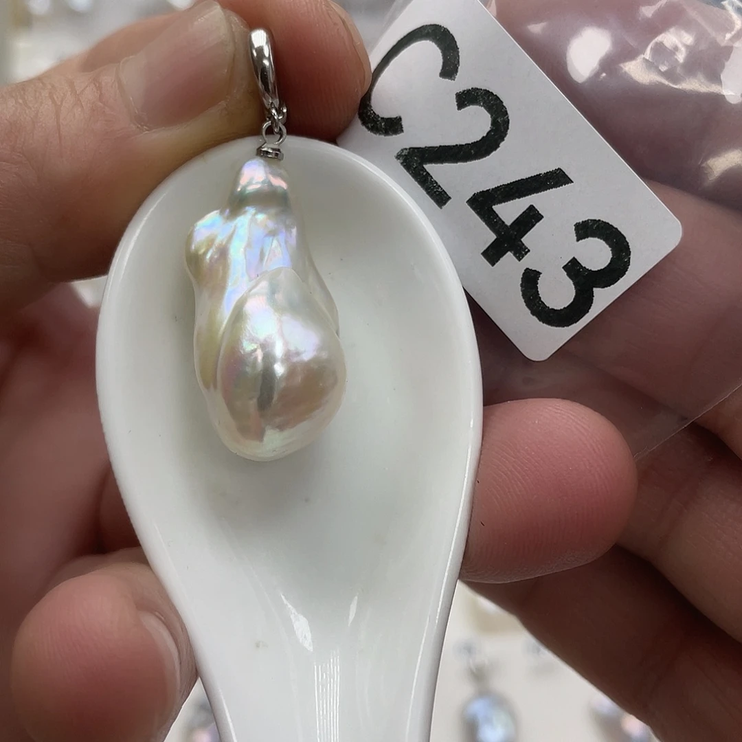 淡水珍珠颈饰银S925镶嵌