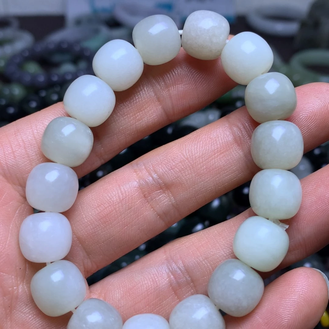 未镶嵌手串和田玉12