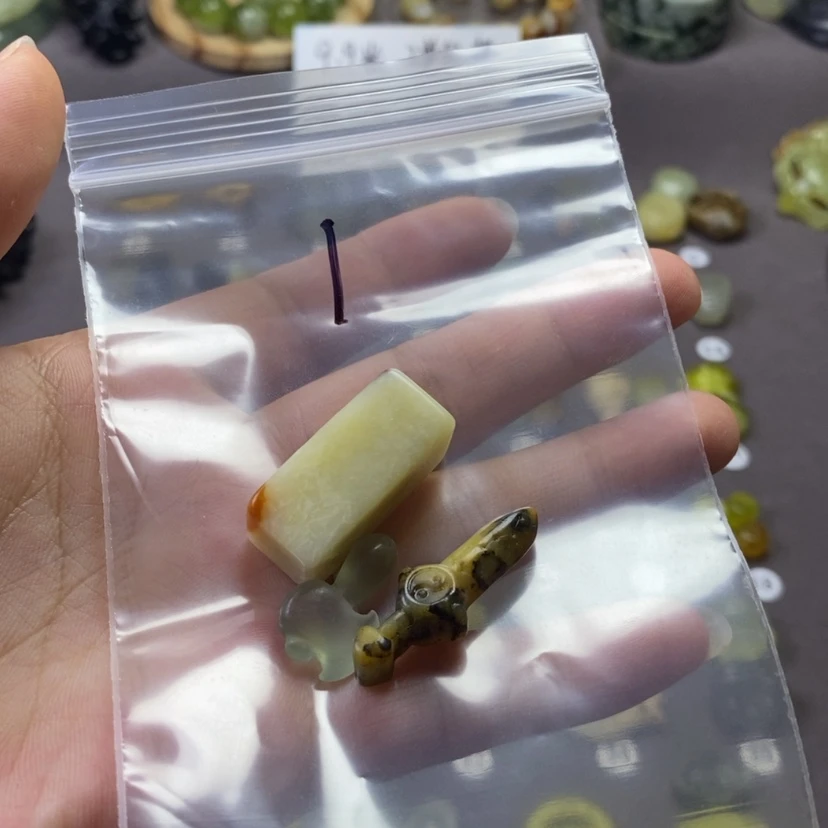 【闪购商品】岫玉未镶嵌吊坠(不含链)猪***阳