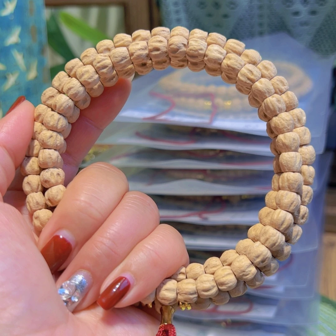 柏香籽/百香籽吊坠添**爸