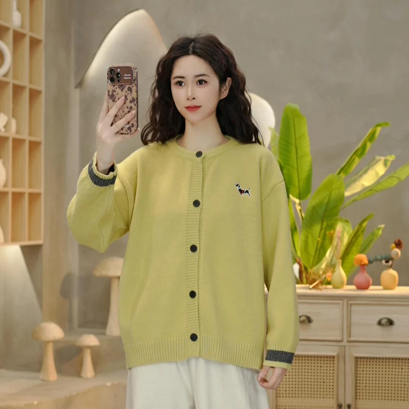 5140 冬季新款拼色圆领拼接小狗刺绣毛衣时尚休闲百搭开衫外套