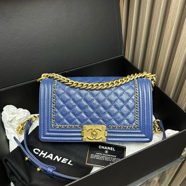 香奈儿/包包/99新/24/C6846028132