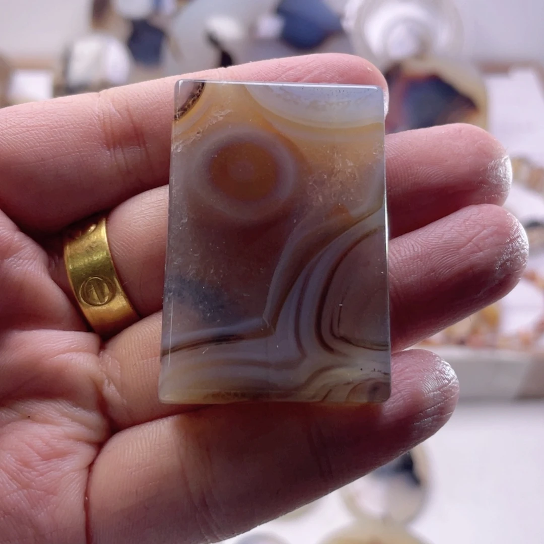 玛瑙/玉髓未镶嵌珠宝奇石