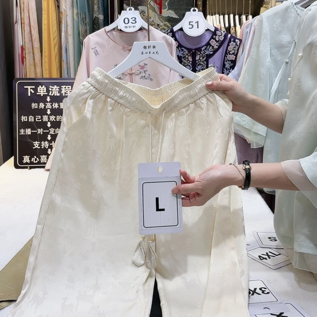 【闪购商品】言****1苏绣的艺术品是一个人