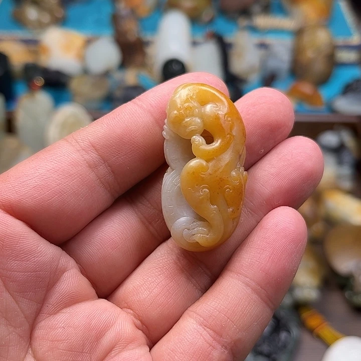 和田玉未镶嵌挂件