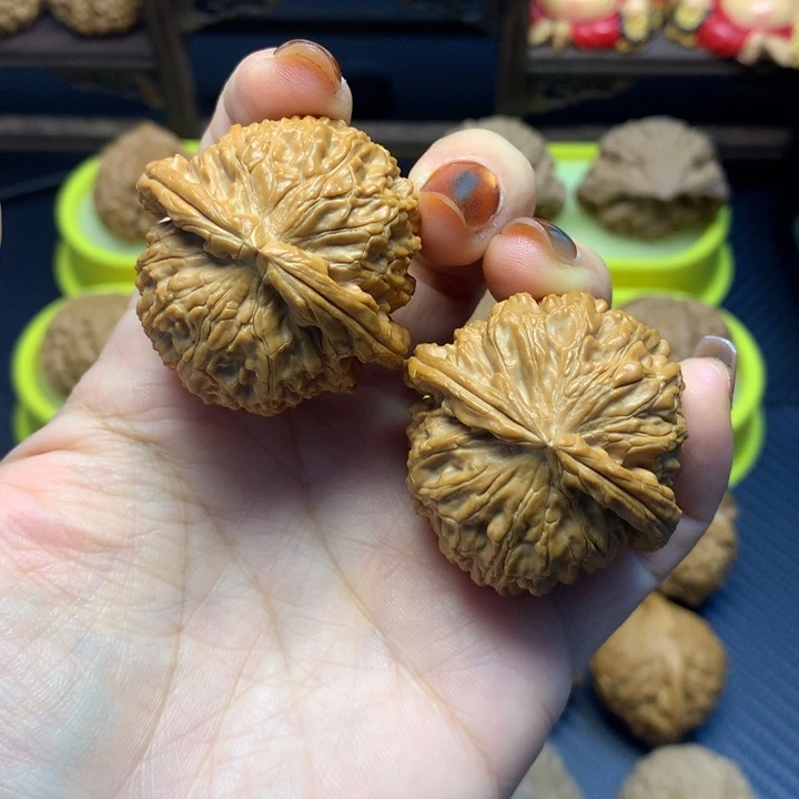 把件核桃?*?球白40全品