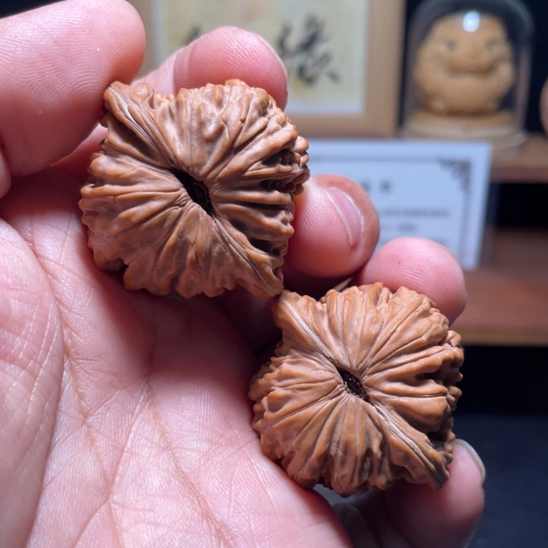 得***幸把件文玩核桃汉高楼40尺