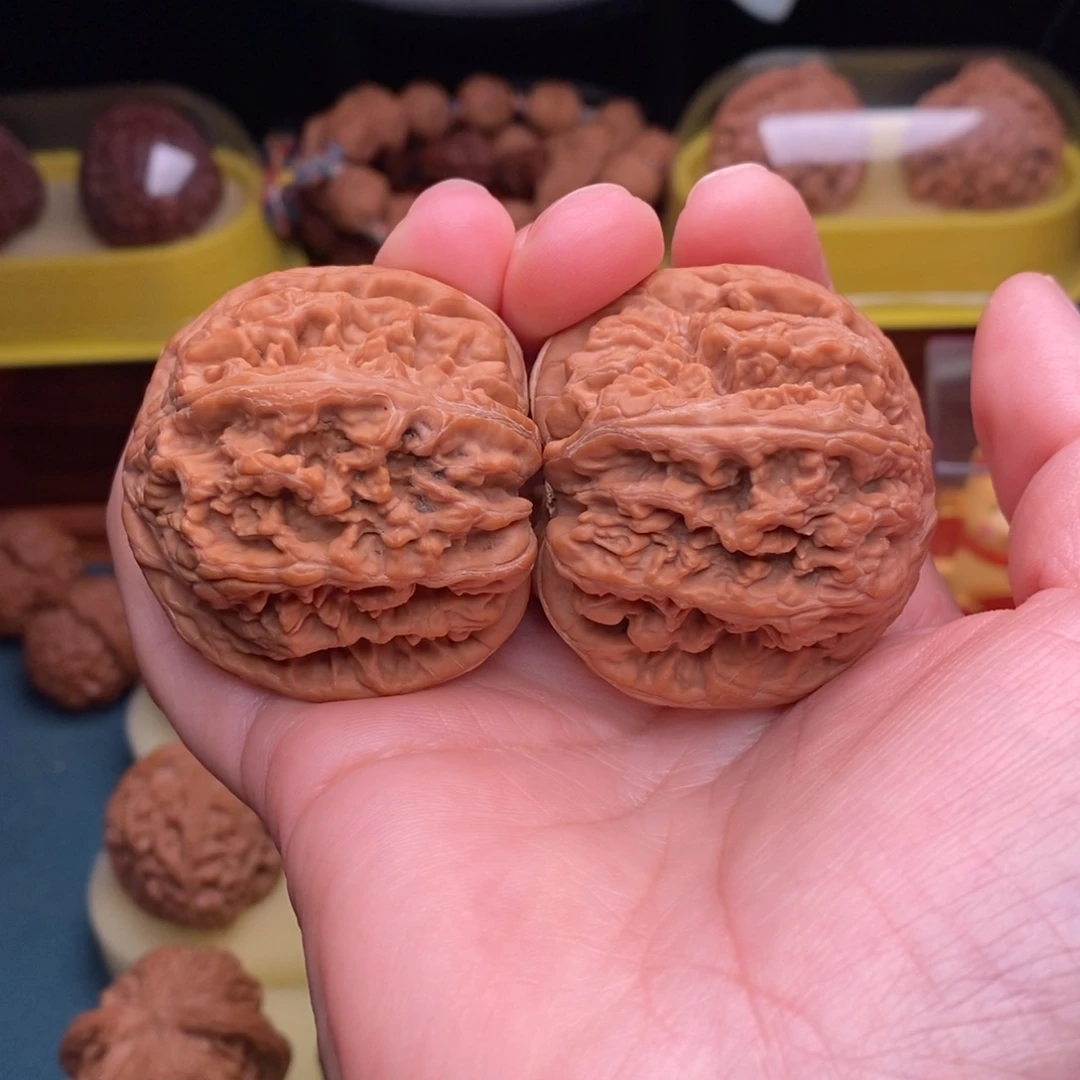 文玩核桃吊坠47大粗筋全