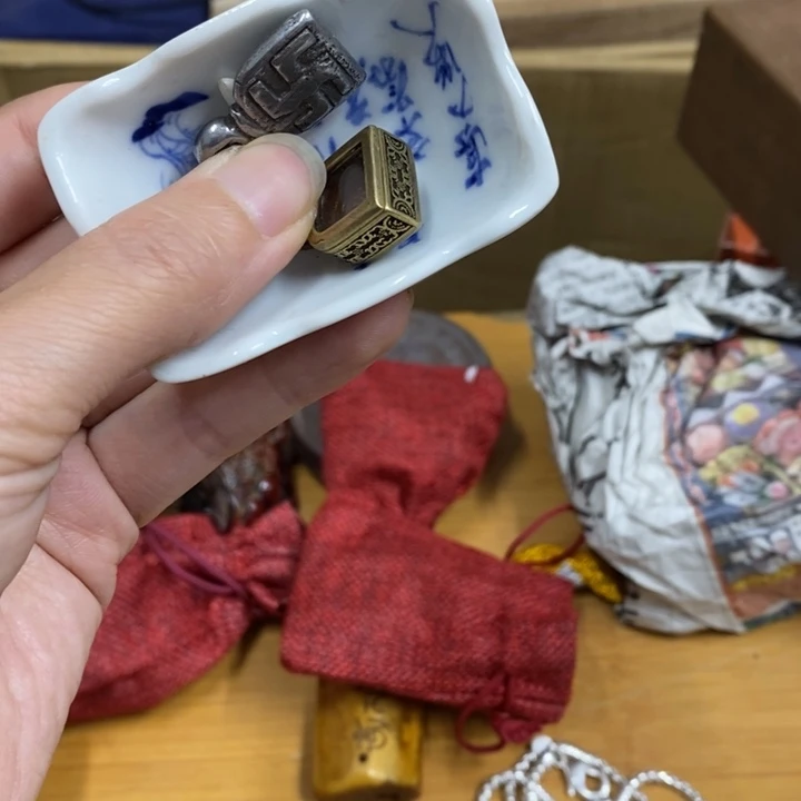 瓷科中古工艺品一件