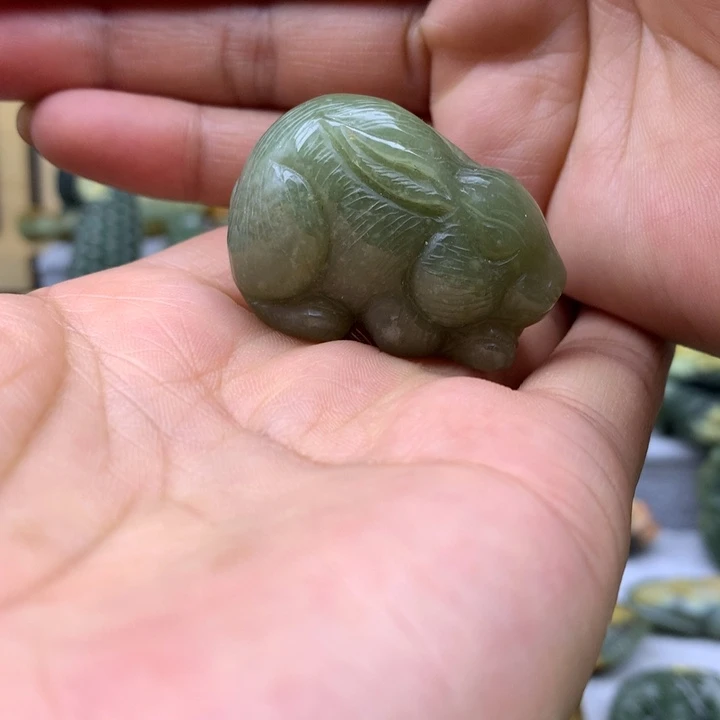 【闪购商品】透闪石质玉未镶嵌把件