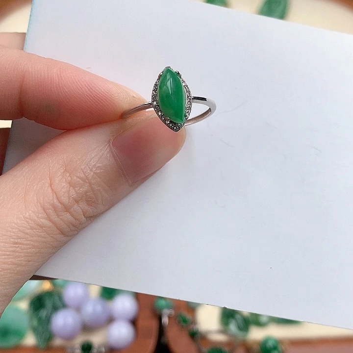 颈饰银S925镶嵌翡翠86336788