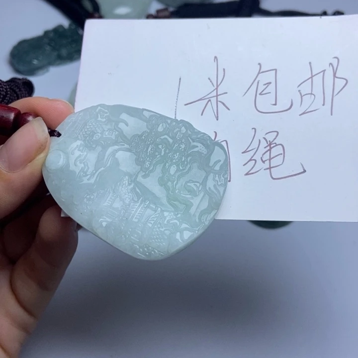 T***K翡翠未镶嵌颈饰翡翠